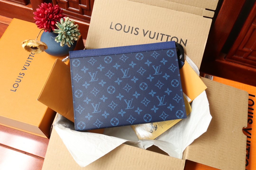 ルイ・ヴィトン「Louis Vuitton」ポシェット・ヴォワヤージュ MM