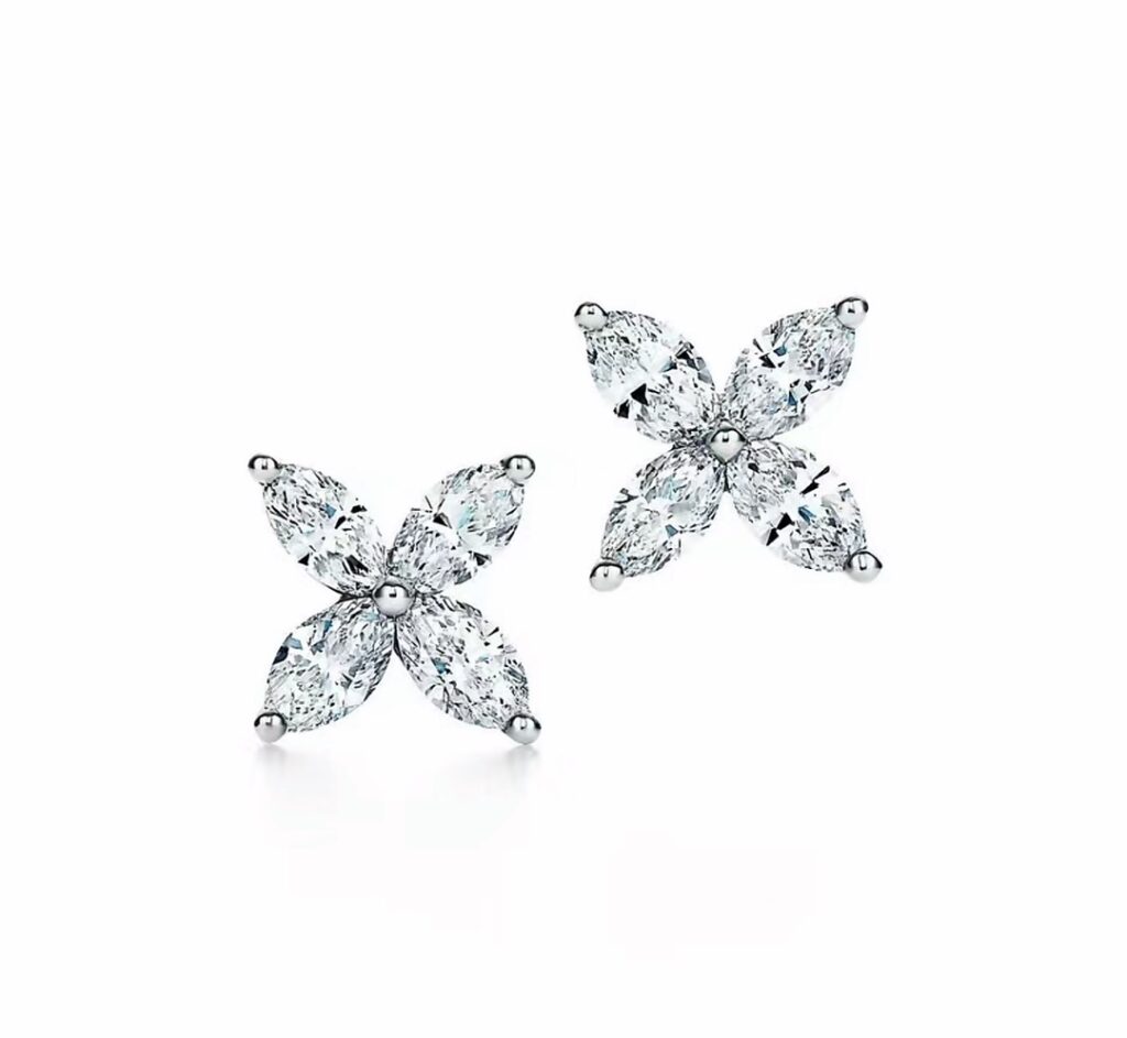 ティファニー「Tiffany & Co.」シリーズ マーキスカット フラワークラスター イヤリング