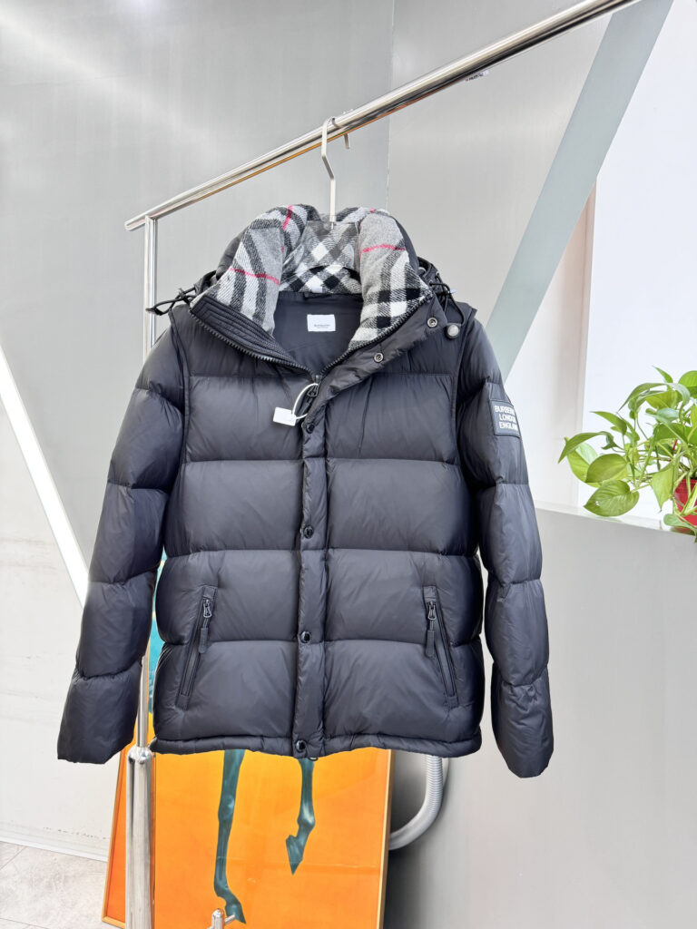 バーバリー「Burberry」秋冬メンズファッションダウンジャケット
