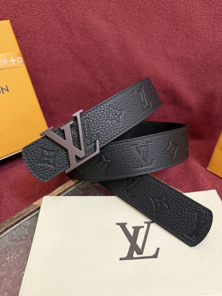 【日本未入荷】ルイヴィトン LV Dimension 両面使いベルト 40mm（全長約 100cm）