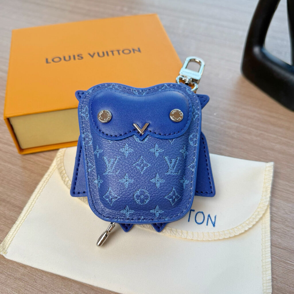 ルイ・ヴィトン バッグチャーム・LV オウル