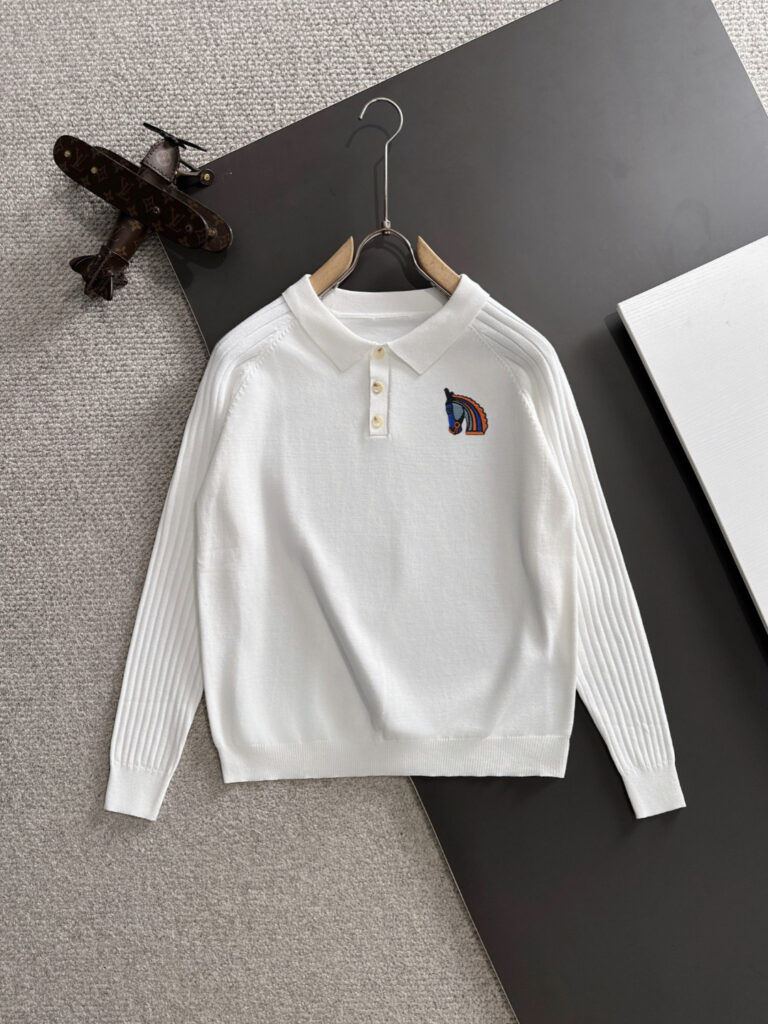 エルメス「Hermès」秋冬用ラペル付きニットセーター