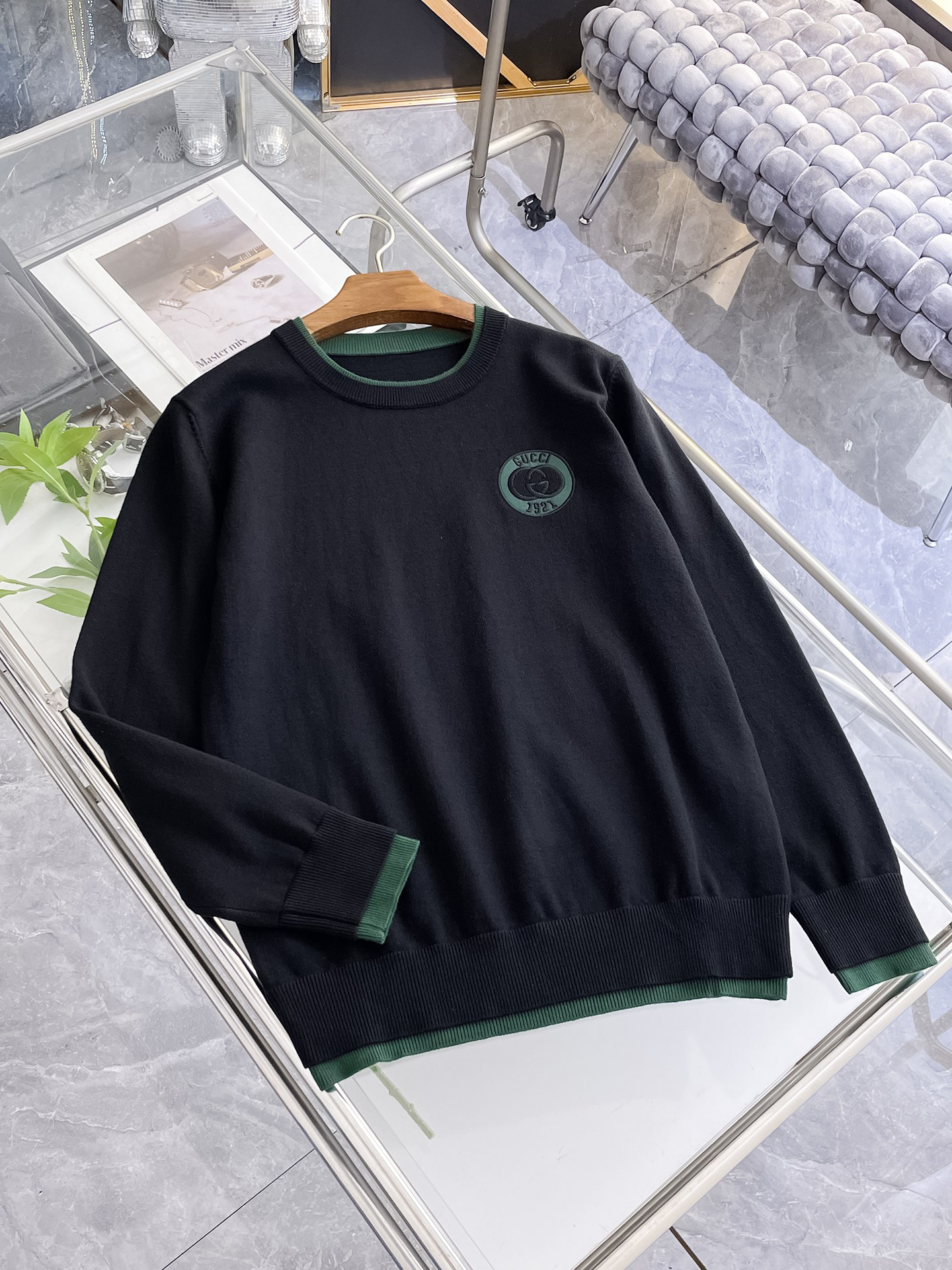 グッチ「Gucci」秋冬用ウール混紡クルーネックニットセーター