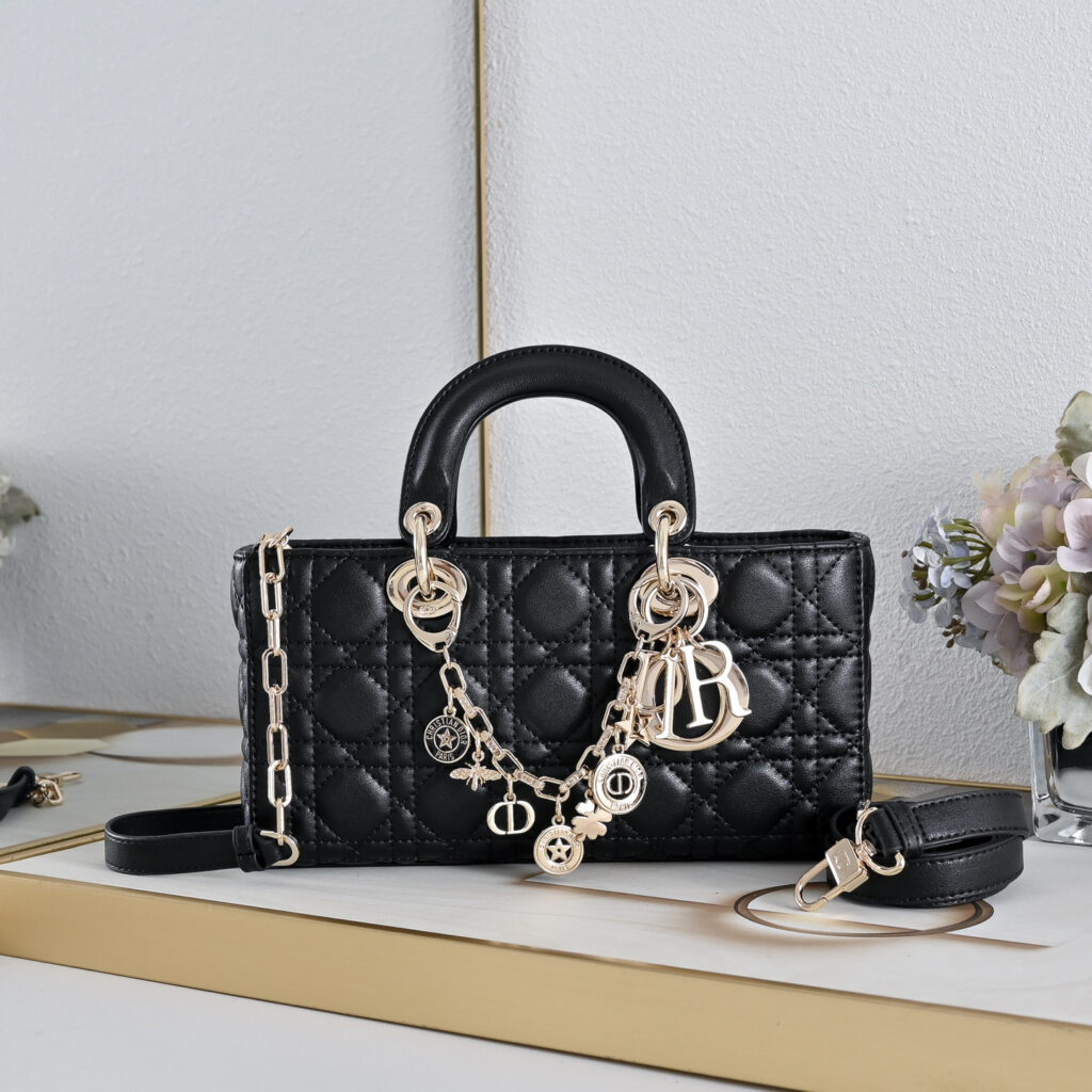 【入手困難品】ディオール レディ ディージョイ ハンドバッグ「Lady D‑Joy Bag」