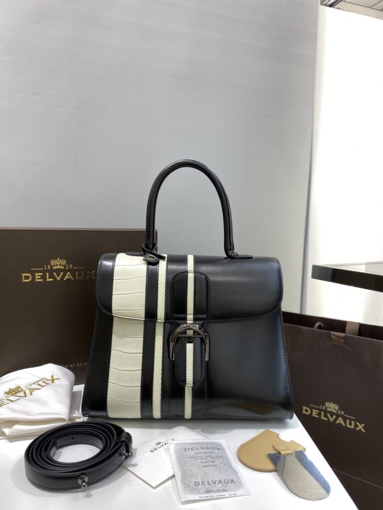 デルヴォー「Delvaux」 BL シリーズ ボックスレザー&ホワイトリザード ハンドバッグ