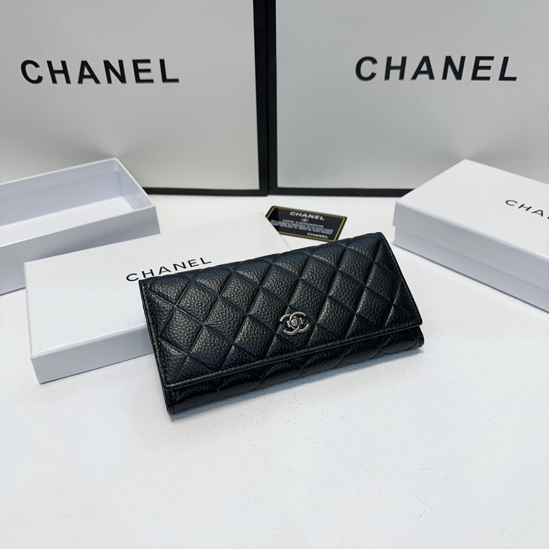 シャネル「Chanel」 ラムスキン フラップ ウォレット 財布