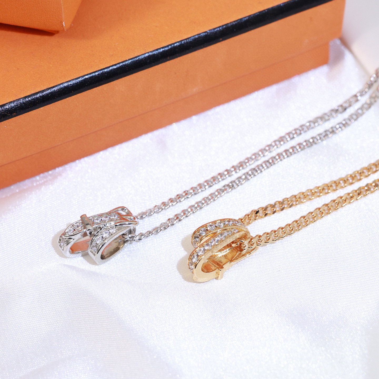 エルメス アイコニック&クラシック ネックレス&ペンダント コレクション