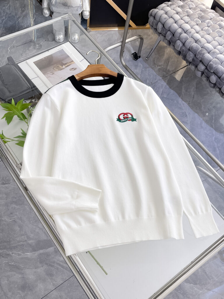 グッチ「Gucci」秋冬用ウール混紡クルーネックニットセーター
