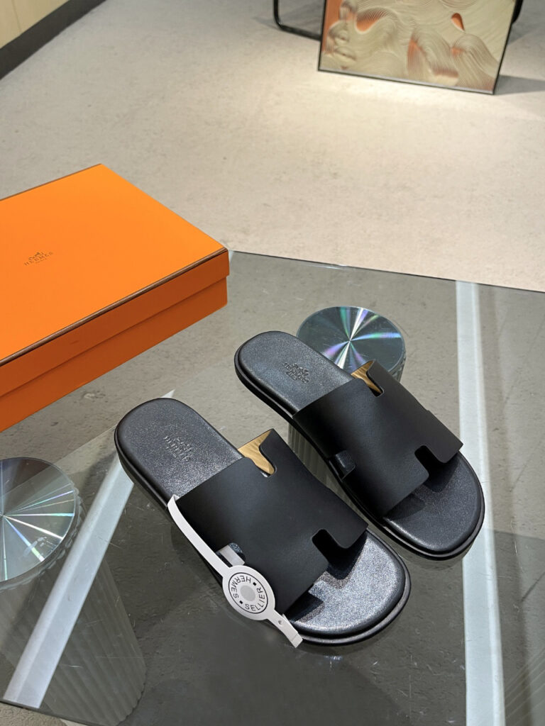 エルメス［Hermès］イタリア製 ハンドメイド牛革シューズ