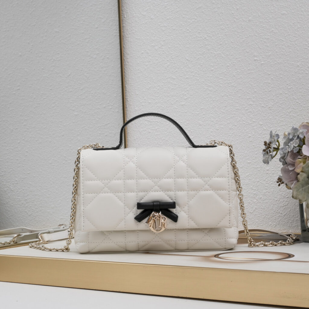 【大人気逸品】 ディオール トップハンドル チェーンバッグ「Top Handle」