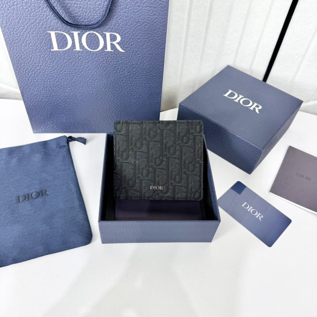 ディオール「Dior」Saddle 2つ折りウォレット