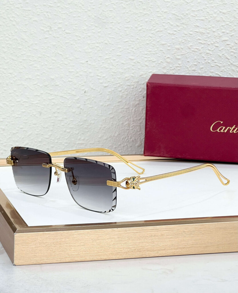 【高級品入庫】Cartier クラシカル貴族風サングラス「上質フレーム」