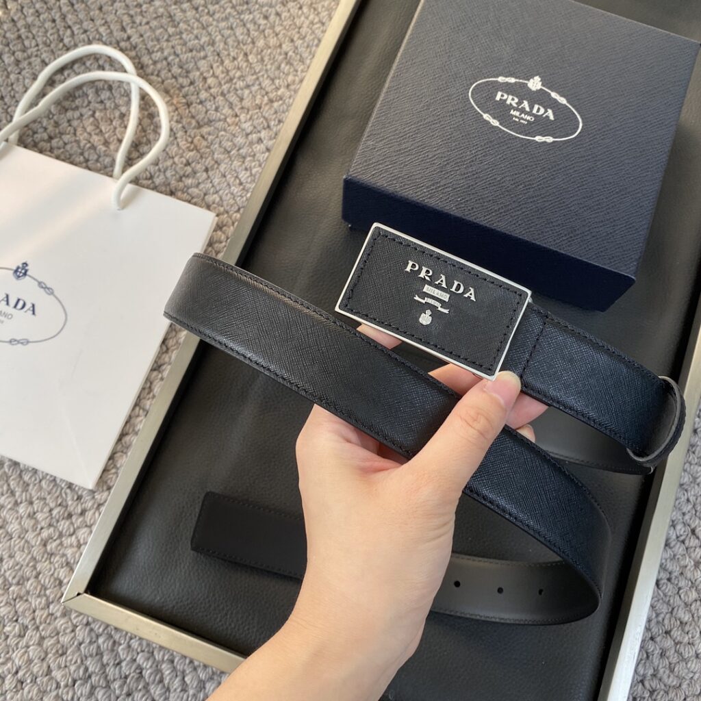 【高級品倉庫到着】Prada イタリアンビジネスベルト「全長約 100cm」