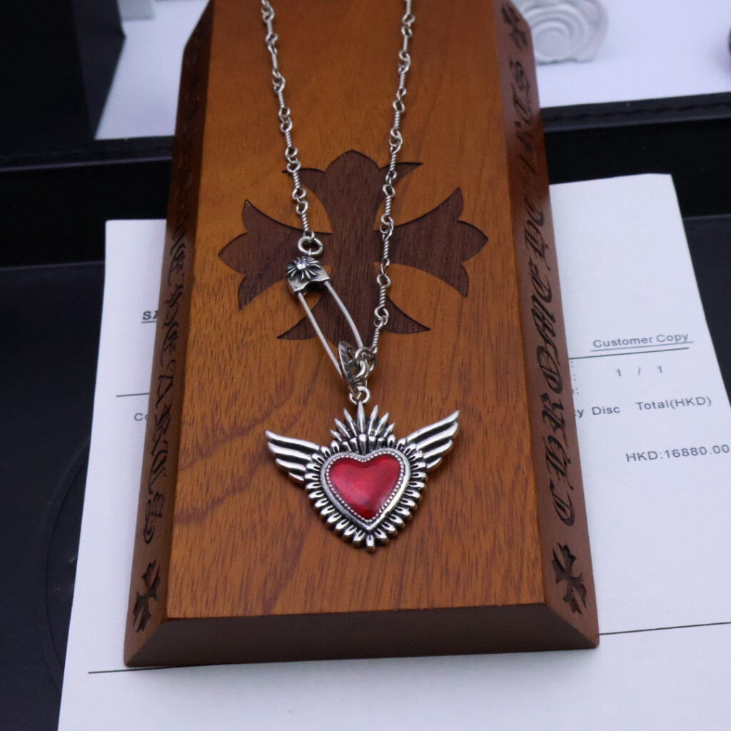 クロムハーツ「Chrome Hearts」チャームペンダント 2026