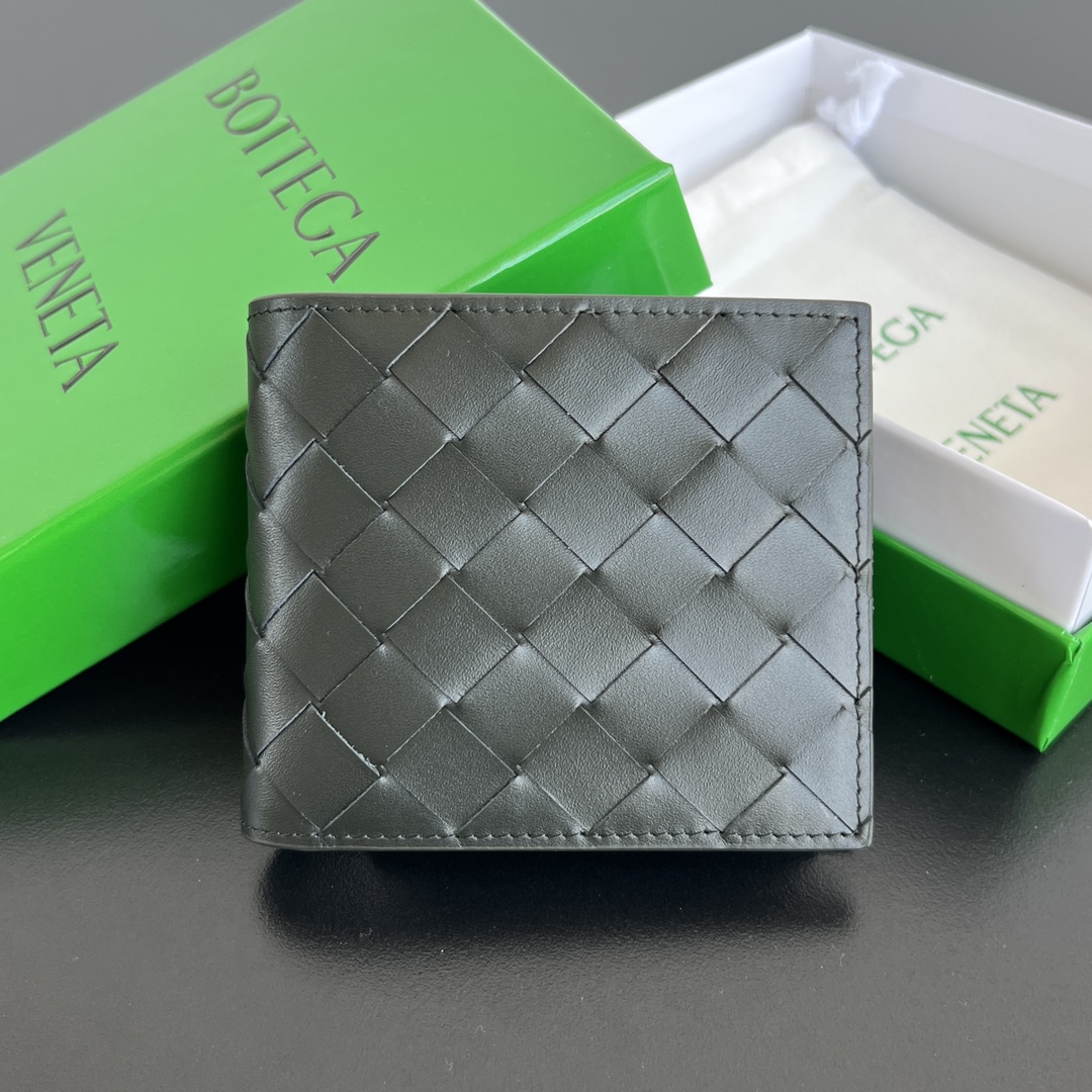 ボッテガ・ヴェネタ「Bottega Veneta」スモールウォレット レザー