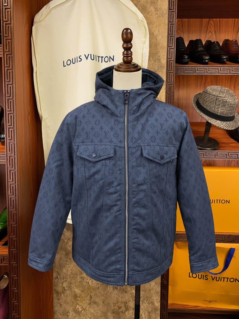 ルイ・ヴィトン「Louis Vuitton」 Monogram Giant ダブルデニム ダウンジャケット