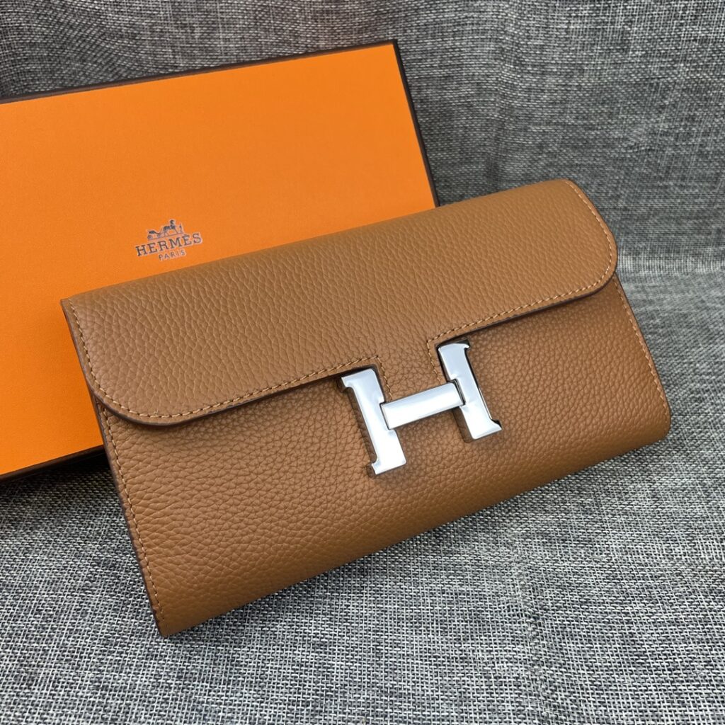 【新入荷】エルメス Constance H 金具レザー財布「名シリーズ定番ウォレット」