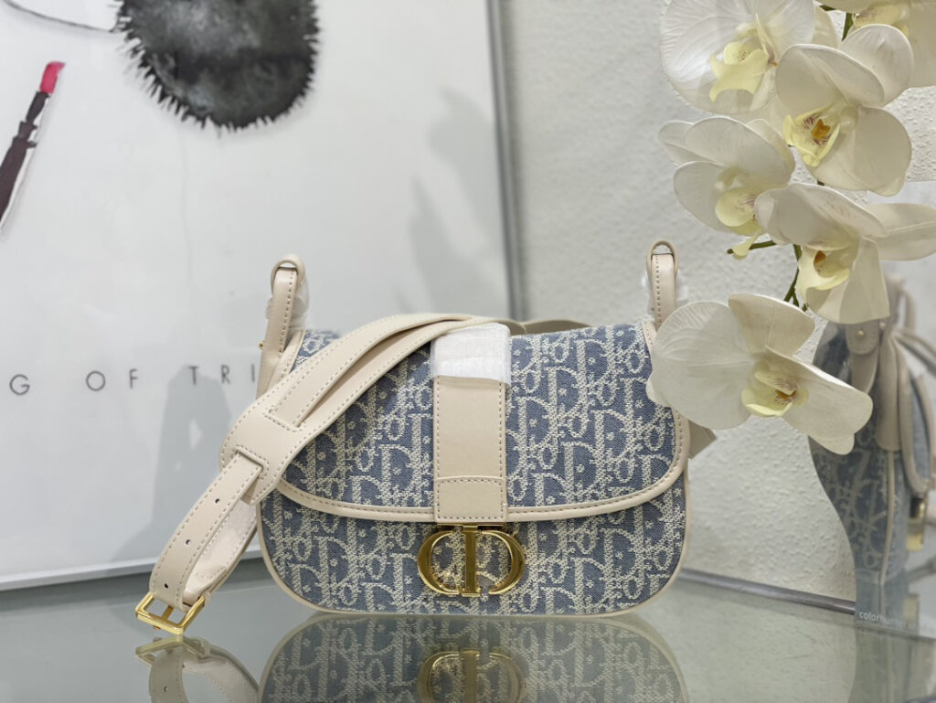 ディオール「Dior」30 Montaigne 学院バッグ